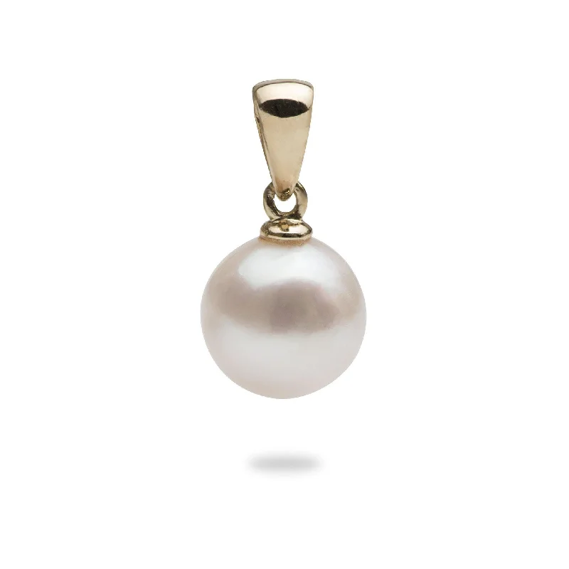 Akoya White Pearl Pendant in Gold