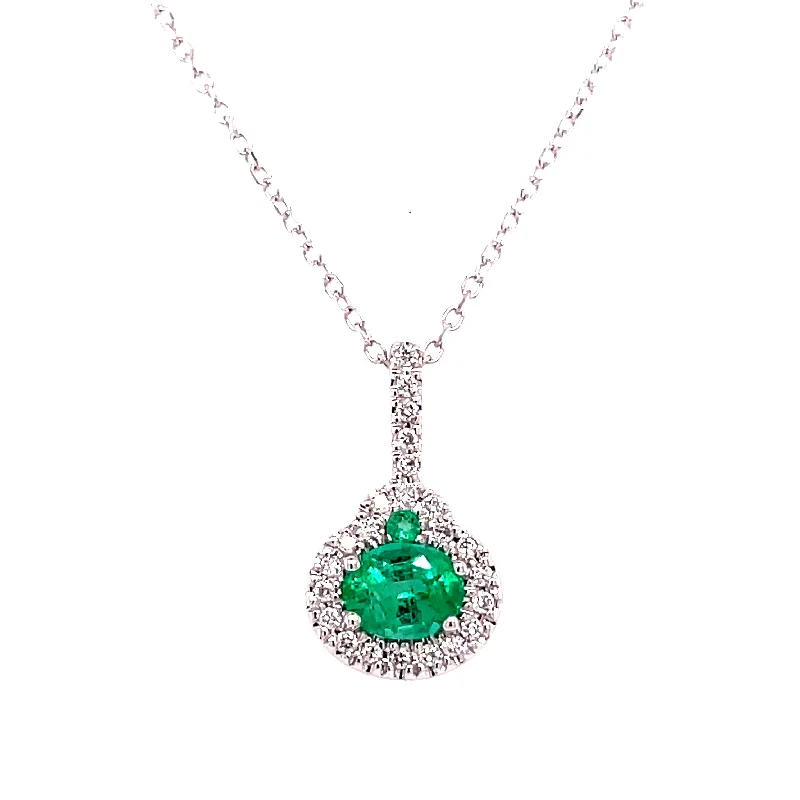 EMERALD AND DIAMOND NECKLACE