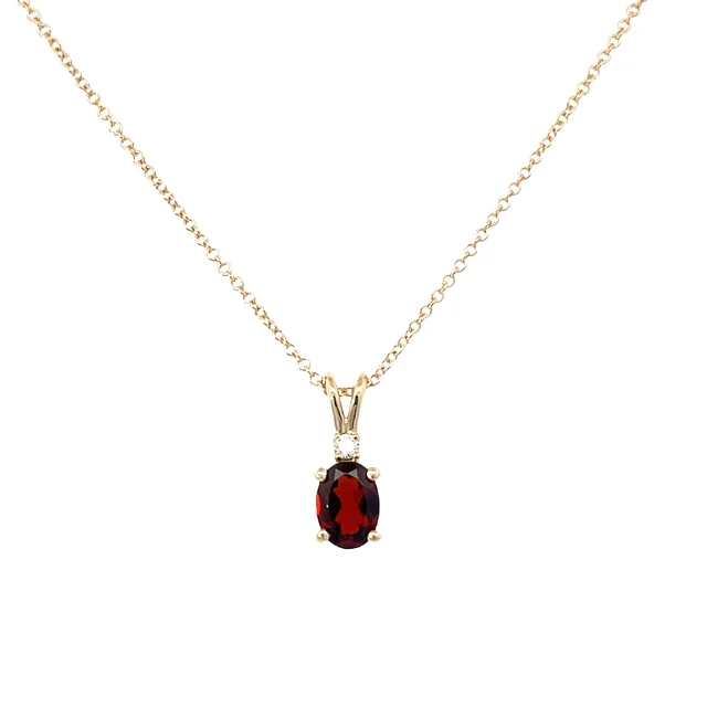 OVAL GARNET AND DIAMOND NECKLACE